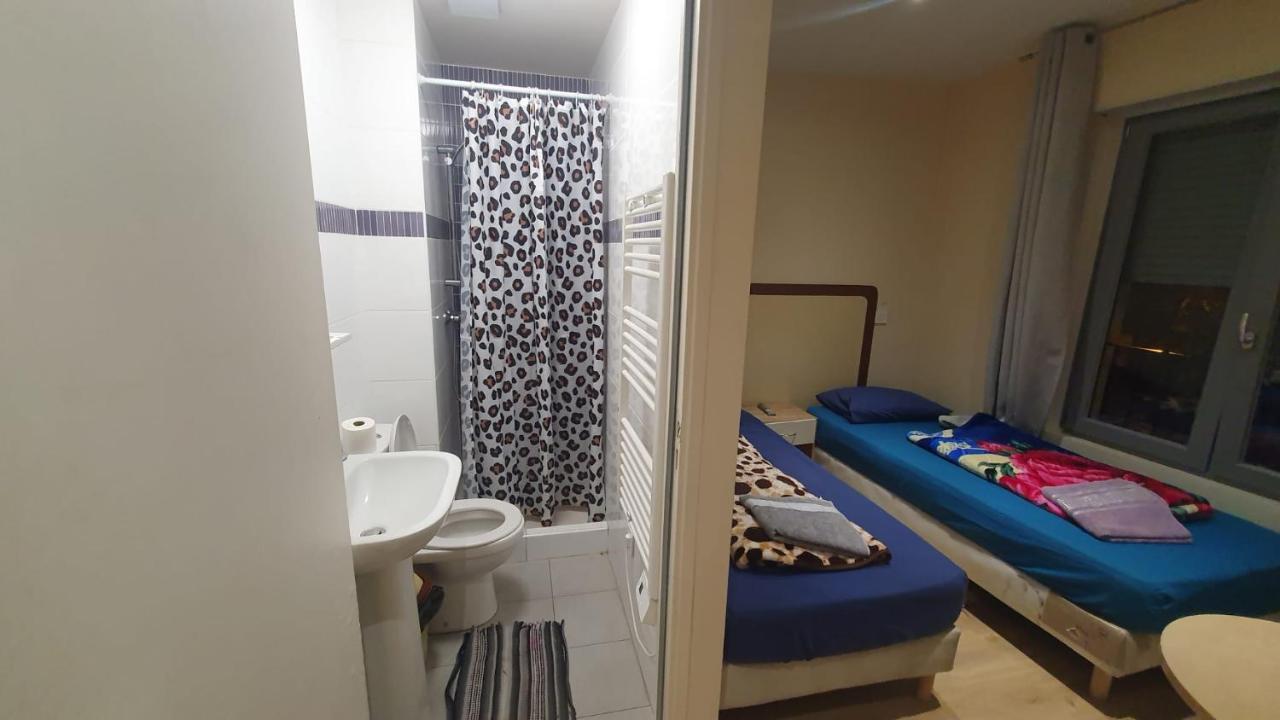 Hotel Le Privilege La Courneuve Eksteriør billede