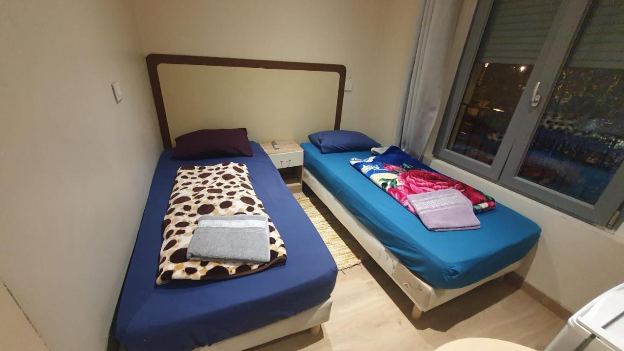 Hotel Le Privilege La Courneuve Eksteriør billede